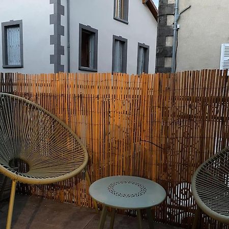 Petit Appartement Douillet Les Martres-de-Veyre エクステリア 写真