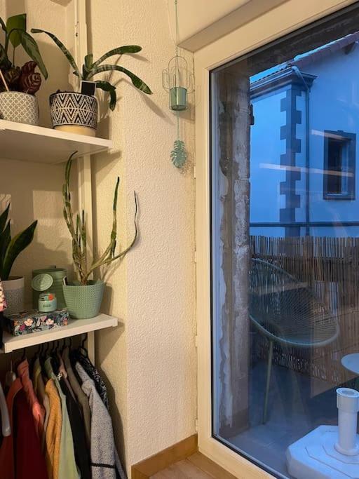 Petit Appartement Douillet Les Martres-de-Veyre エクステリア 写真
